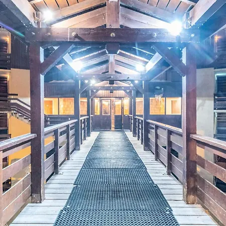 Reine Blanche - Location: Pour 4 Personnes Dans Un Quartier Calme Mae-9090 Apartman *